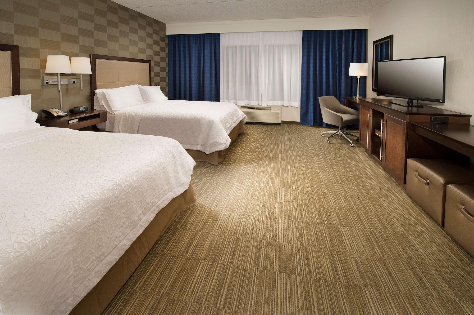 Hampton Inn & Suites Baltimore/Woodlawn מראה חיצוני תמונה