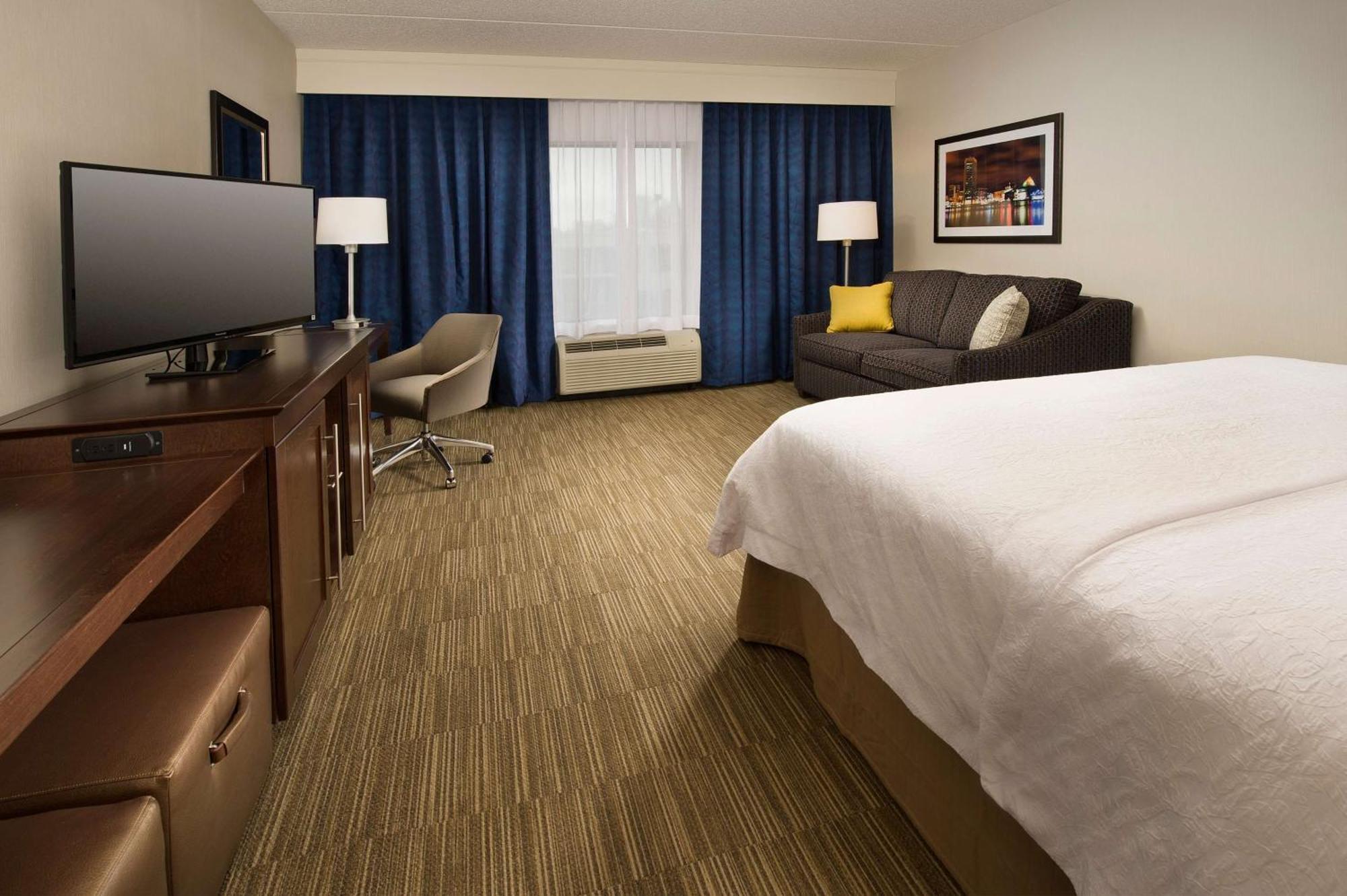 Hampton Inn & Suites Baltimore/Woodlawn מראה חיצוני תמונה