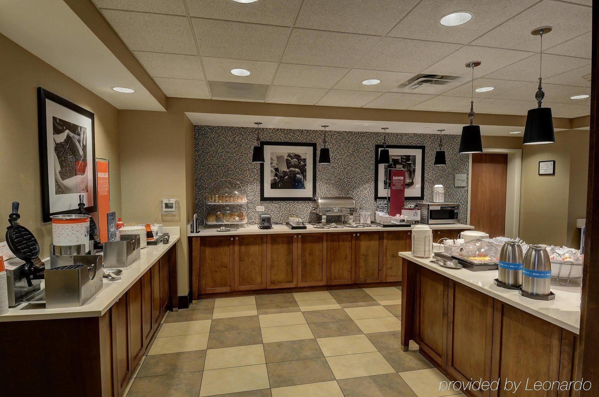Hampton Inn & Suites Baltimore/Woodlawn מראה חיצוני תמונה