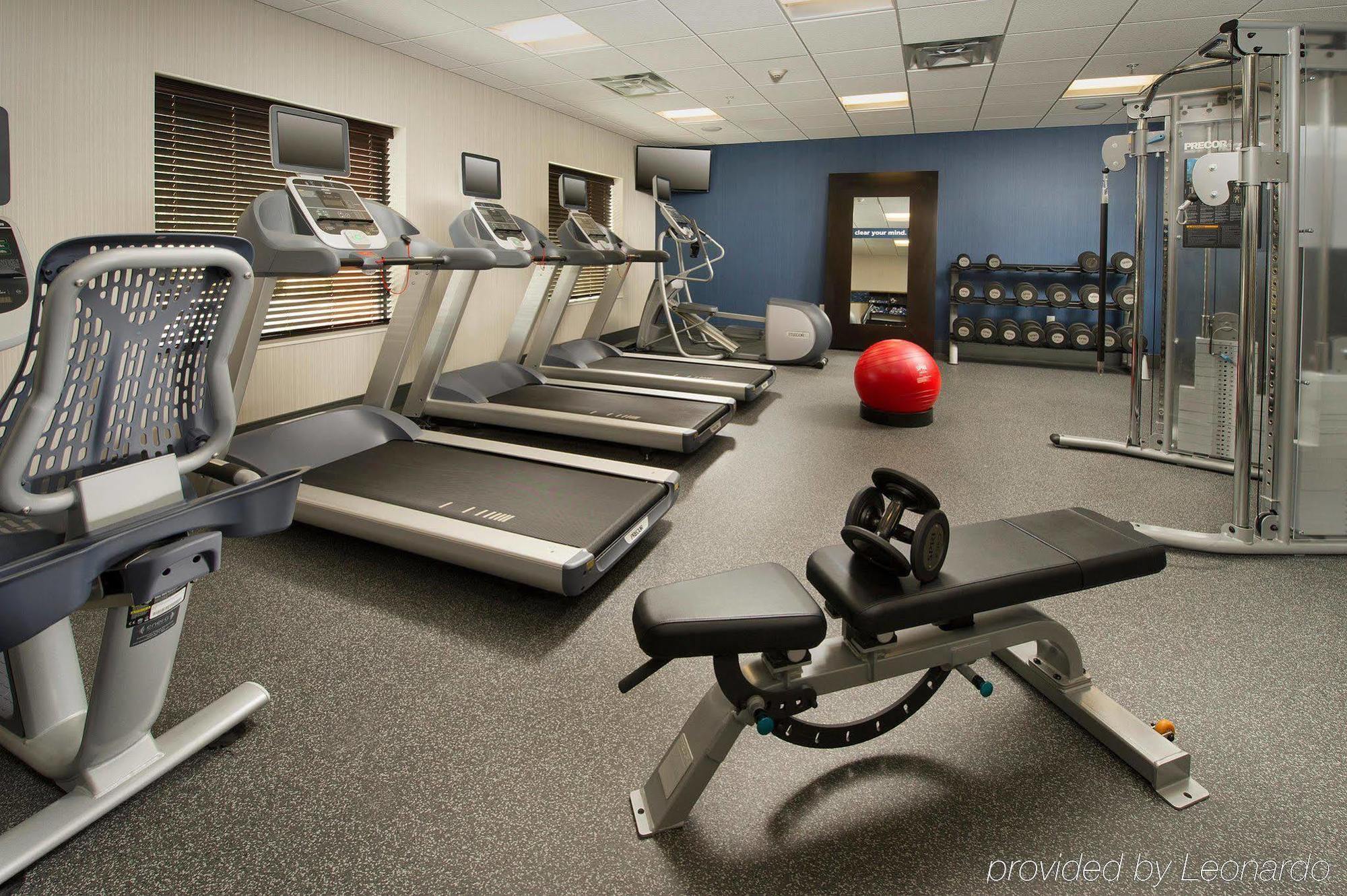 Hampton Inn & Suites Baltimore/Woodlawn מראה חיצוני תמונה